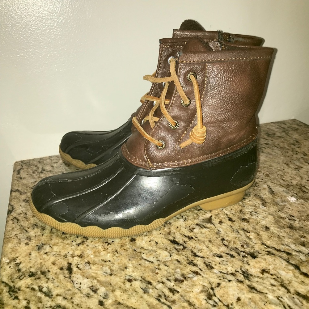 Sperry Saltwater leather fleece lined boots
